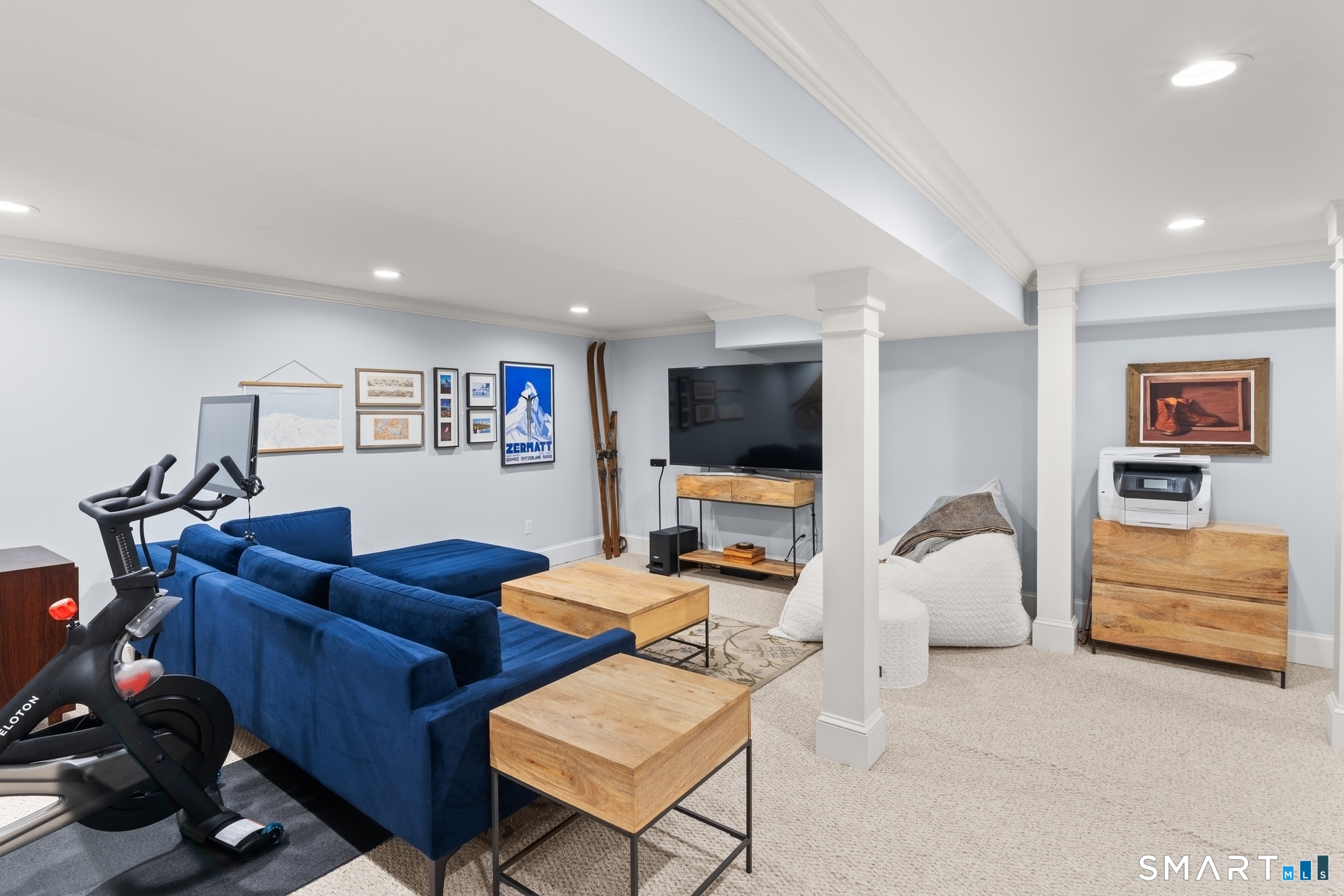 1644 Boston Post Road Darien CT 06820