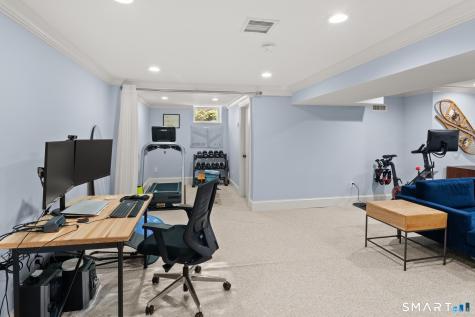 1644 Boston Post Road Darien CT 06820