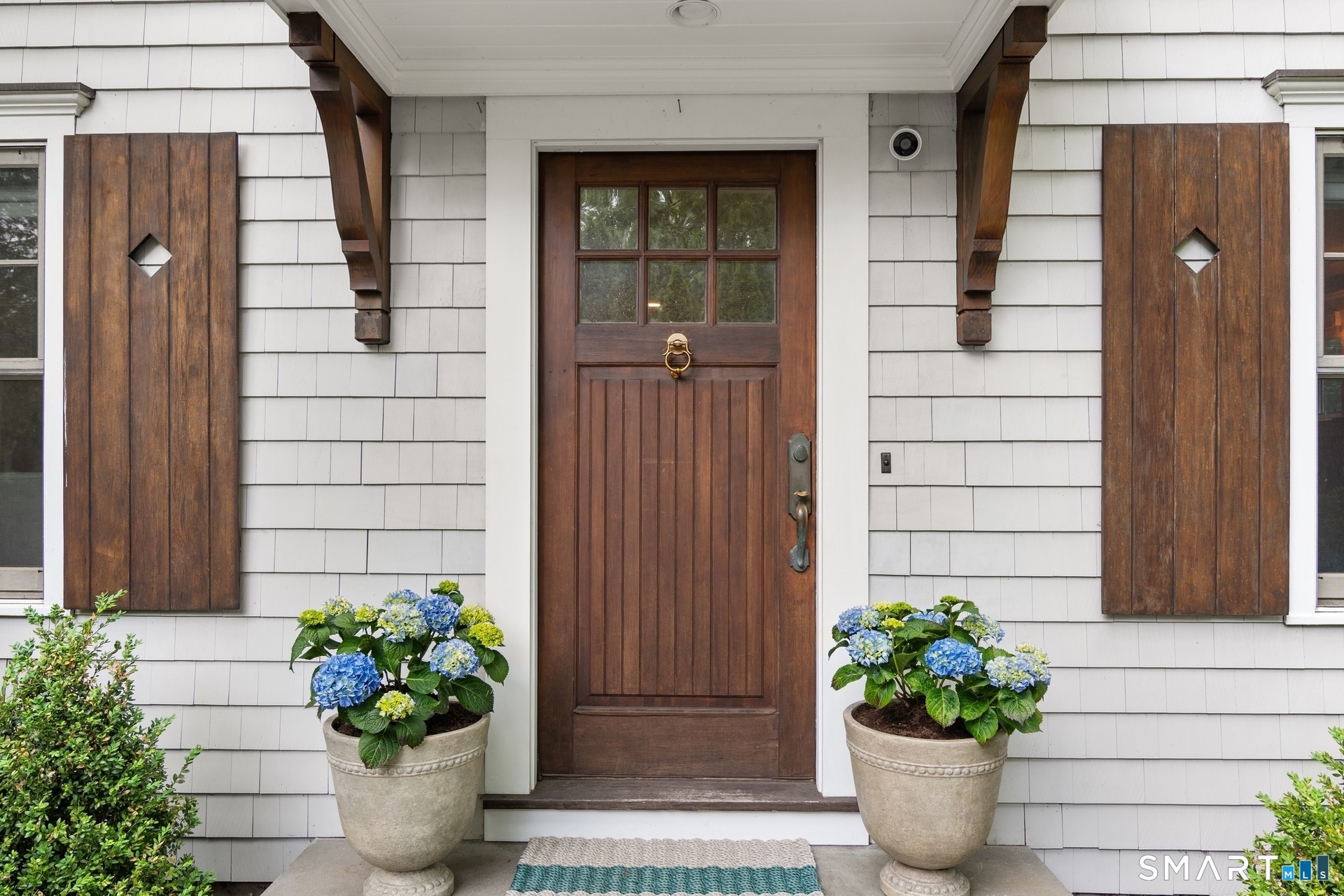 1644 Boston Post Road Darien CT 06820