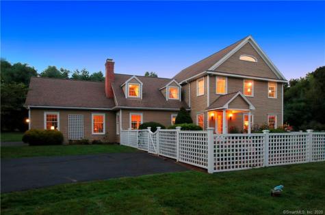 49 Flat Swamp Road Newtown CT 06470
