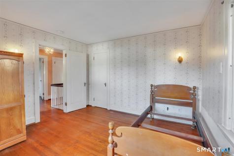 60 Scarborough Road Manchester CT 06040