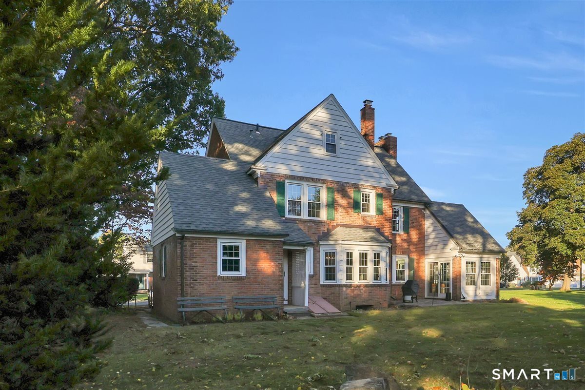 60 Scarborough Road Manchester CT 06040