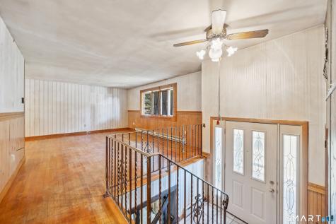 60 Linda Court Naugatuck CT 06770