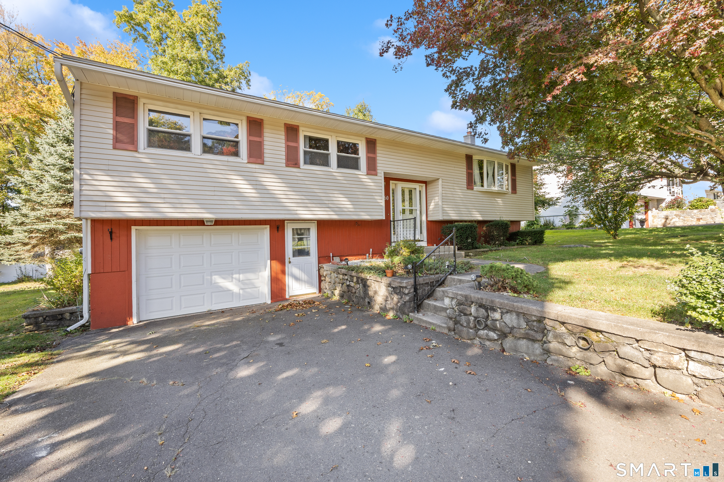 60 Linda Court Naugatuck CT 06770