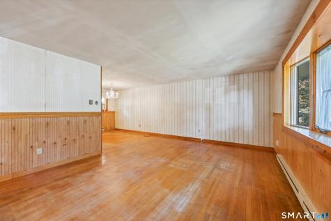 60 Linda Court Naugatuck CT 06770