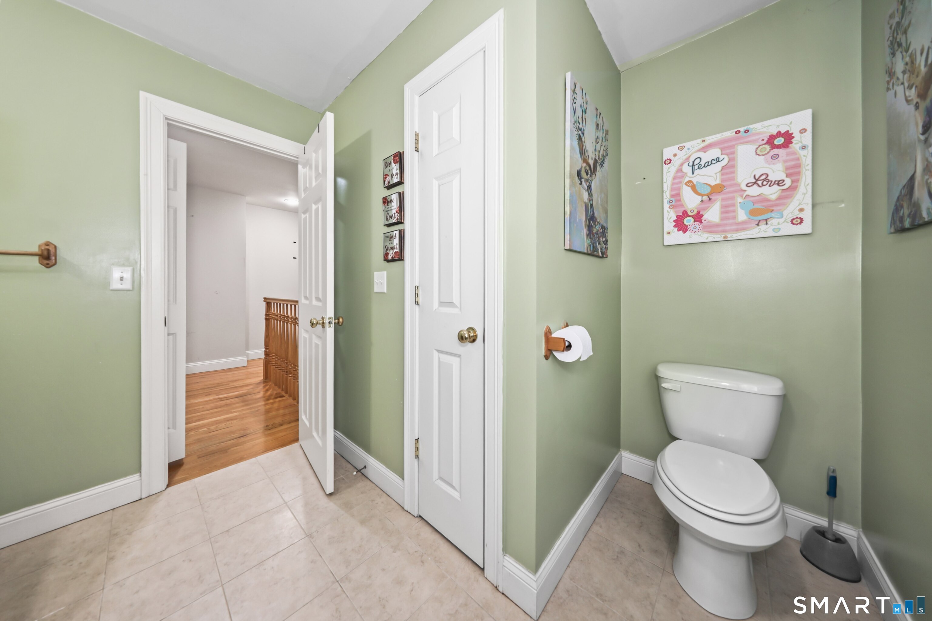 62 Hampton Road Waterbury CT 06708