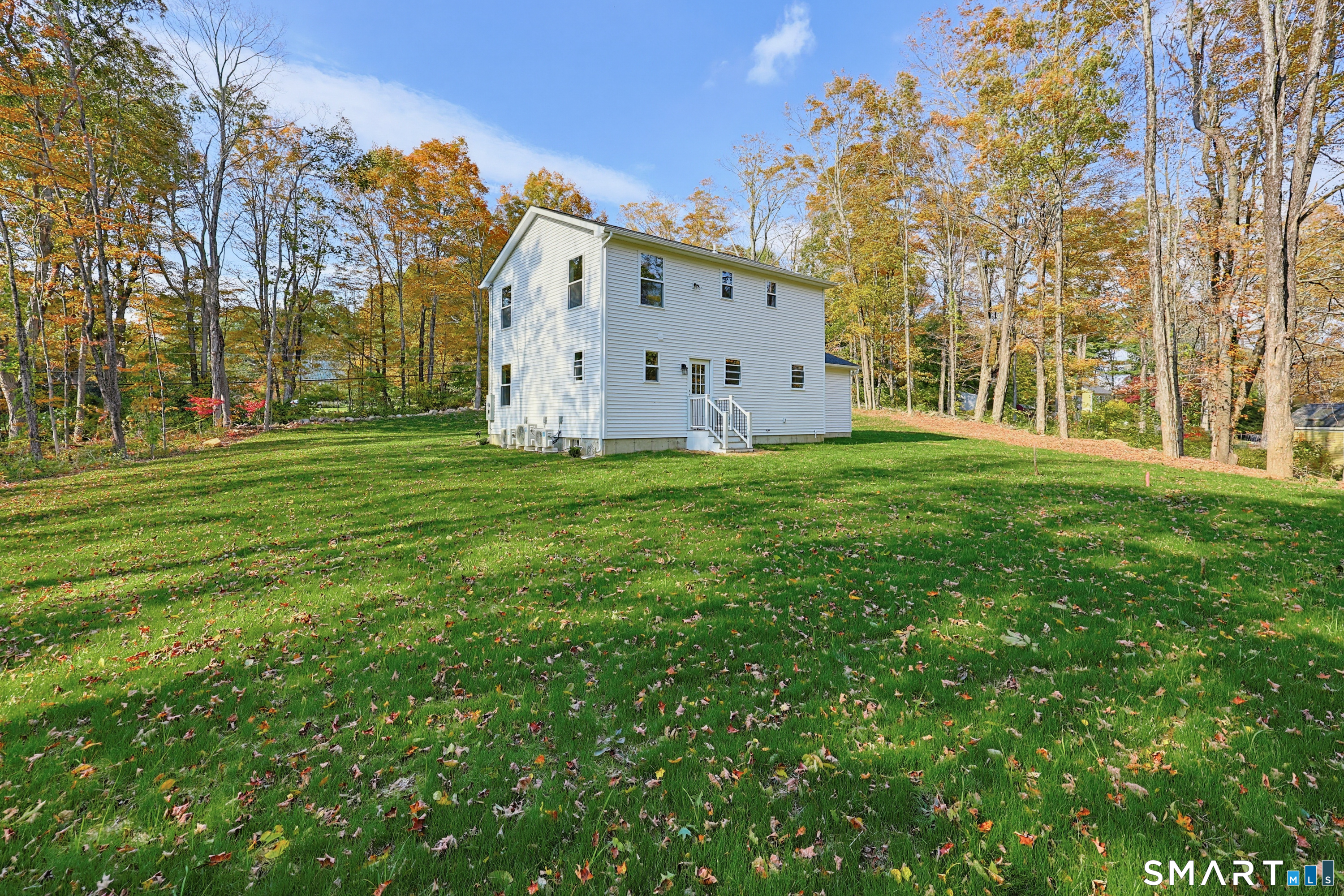 25 Bebbington Road Ashford CT 06278