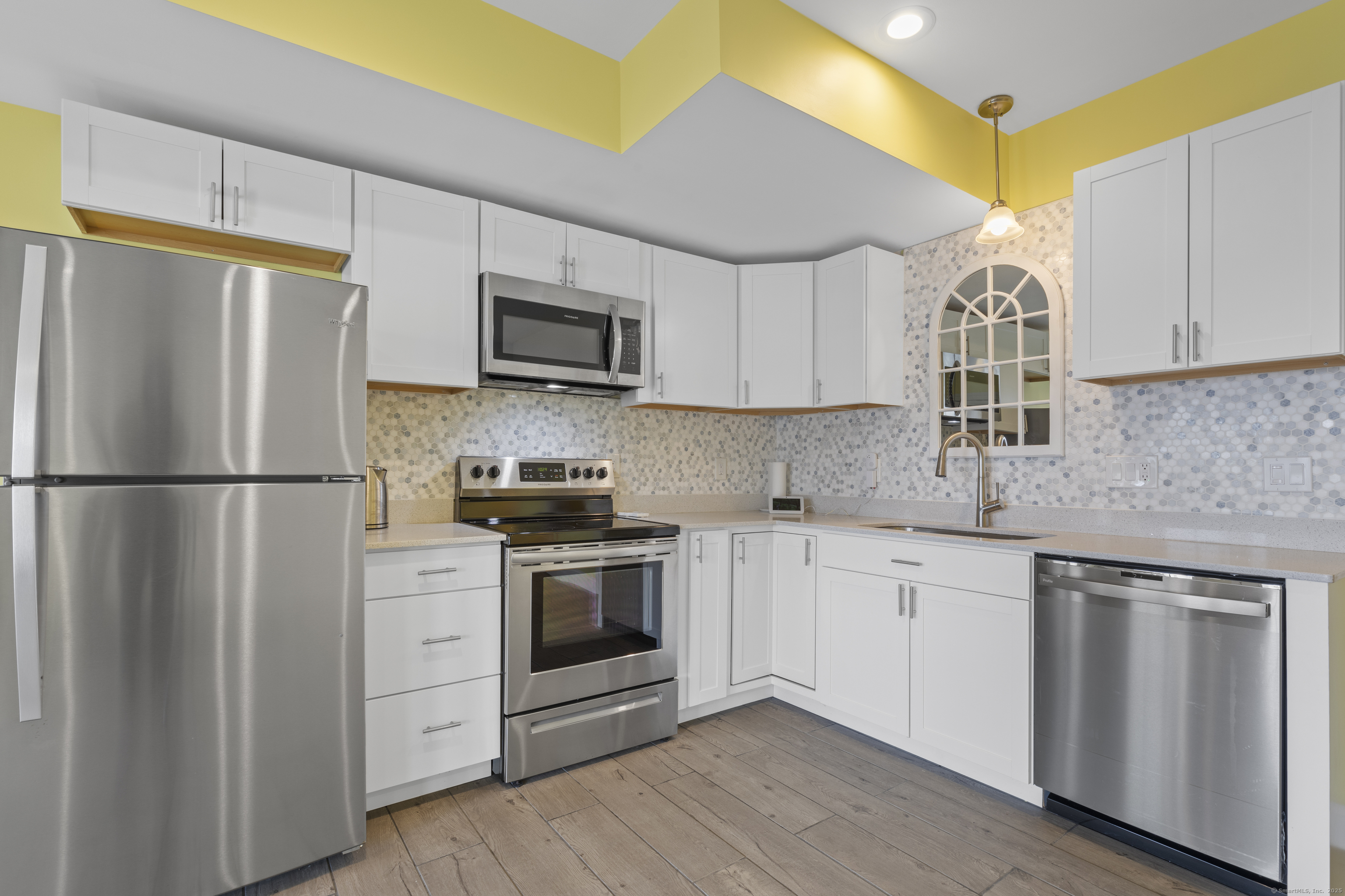 1727 Meriden Road Wolcott CT 06716