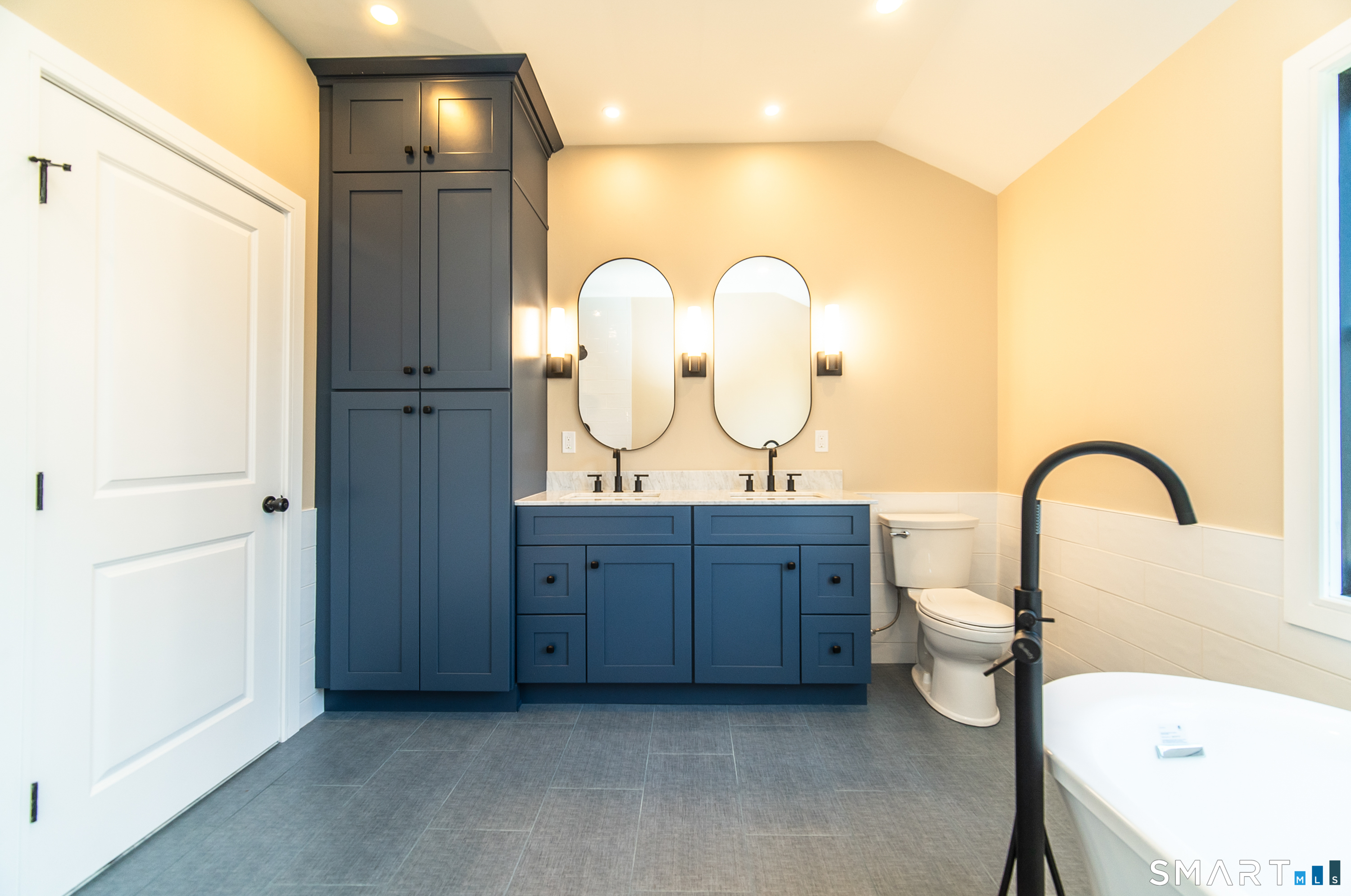 195 Silver Springs Drive Haddam CT 06441