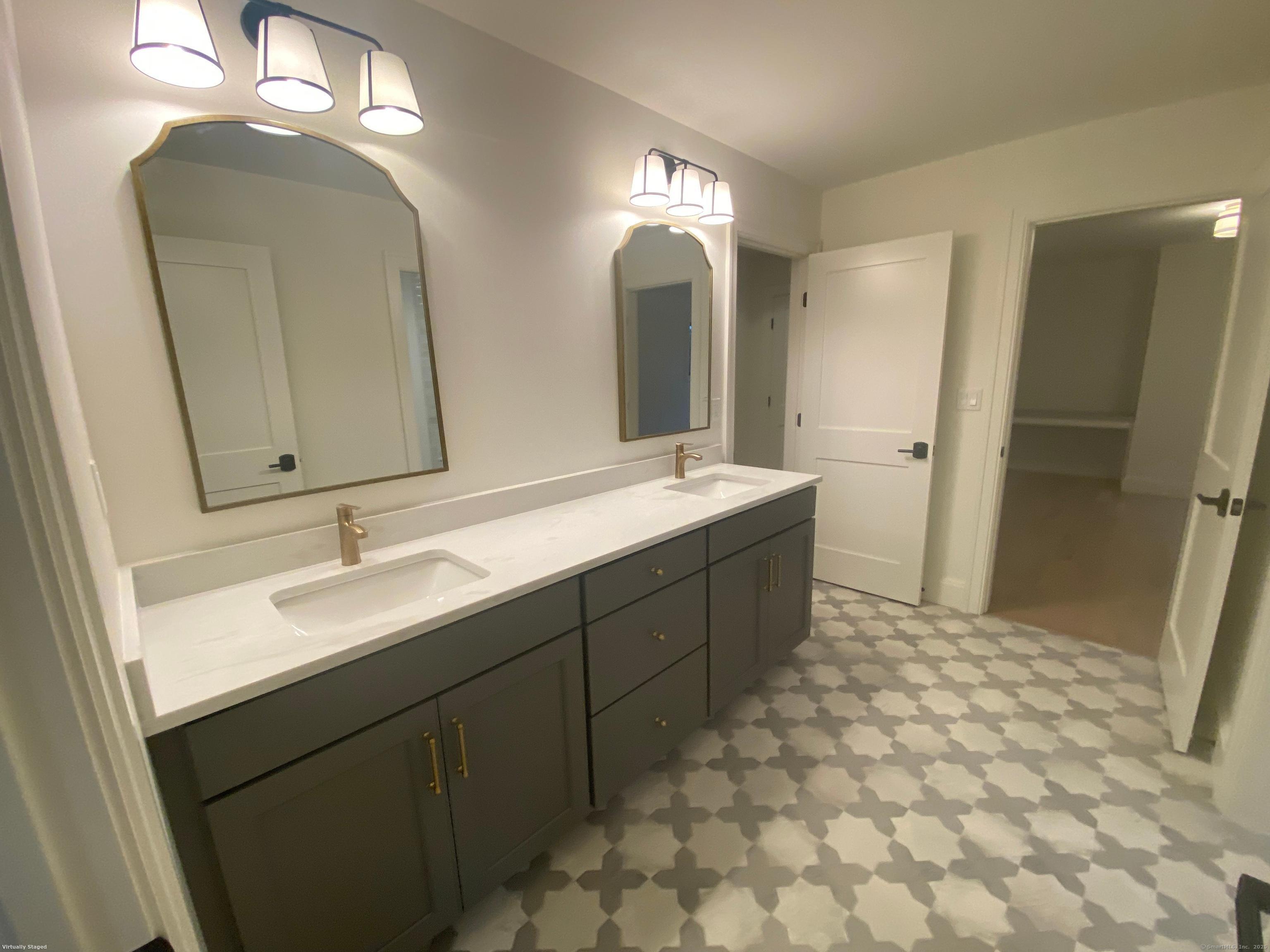 52 Westenhook Terrace Southbury CT 06488
