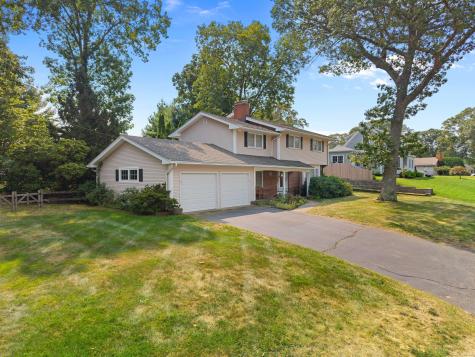 96 Fenwood Drive Old Saybrook CT 06475