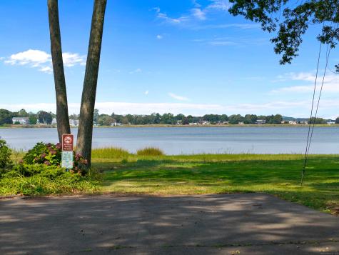 96 Fenwood Drive Old Saybrook CT 06475
