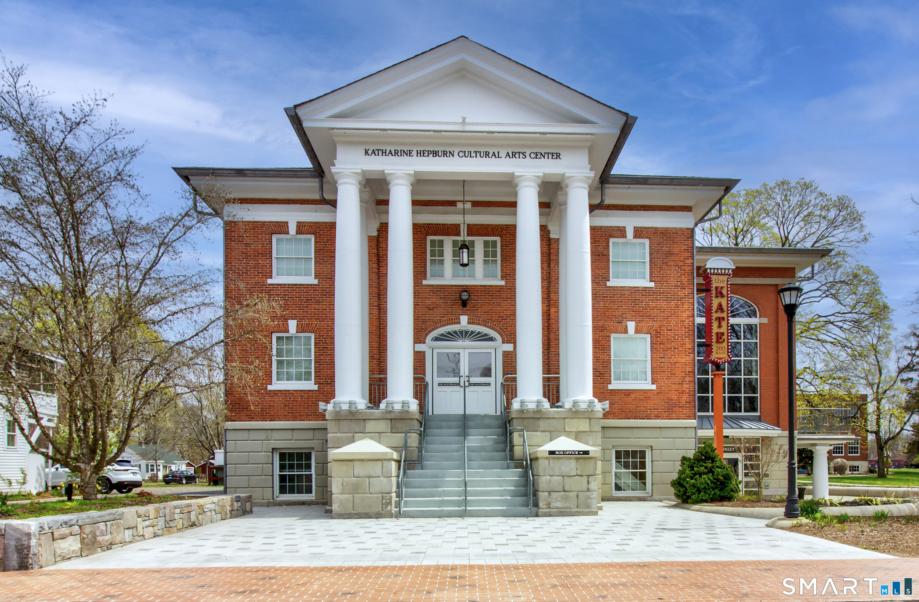 24 Church Street Old Saybrook CT 06475