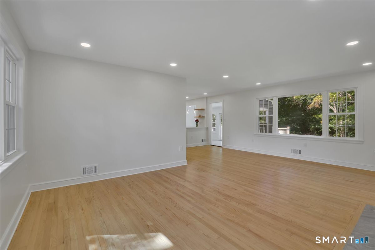 147 Ridge Road Middletown CT 06457