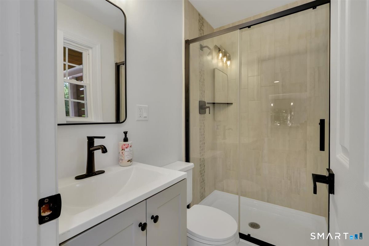 147 Ridge Road Middletown CT 06457