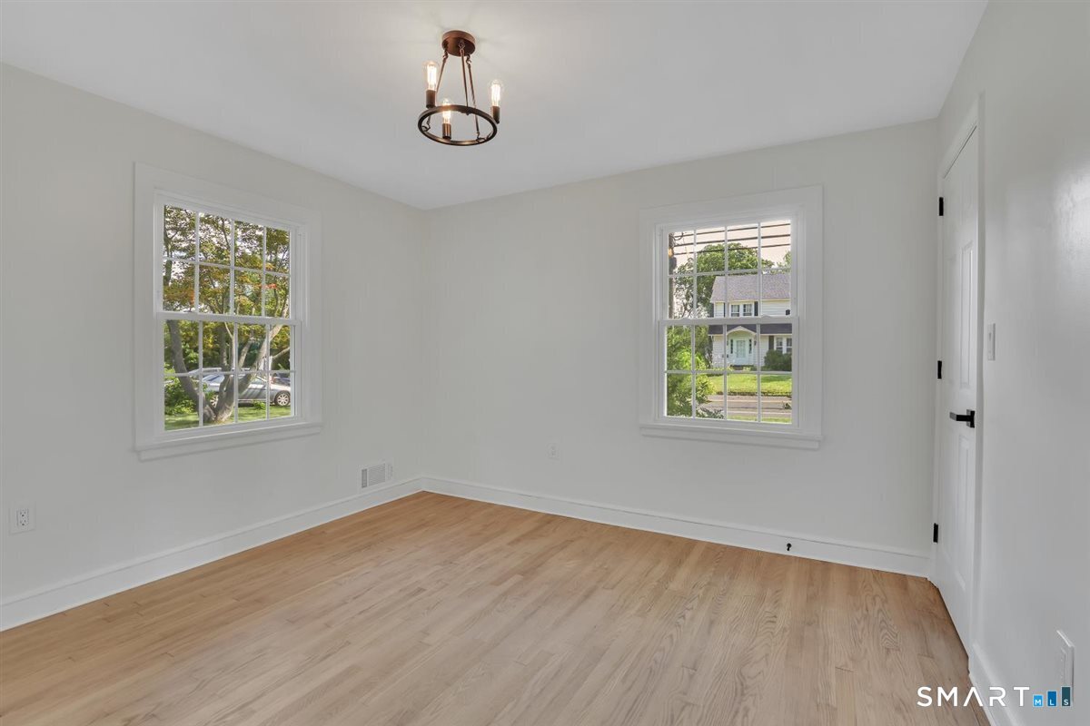 147 Ridge Road Middletown CT 06457