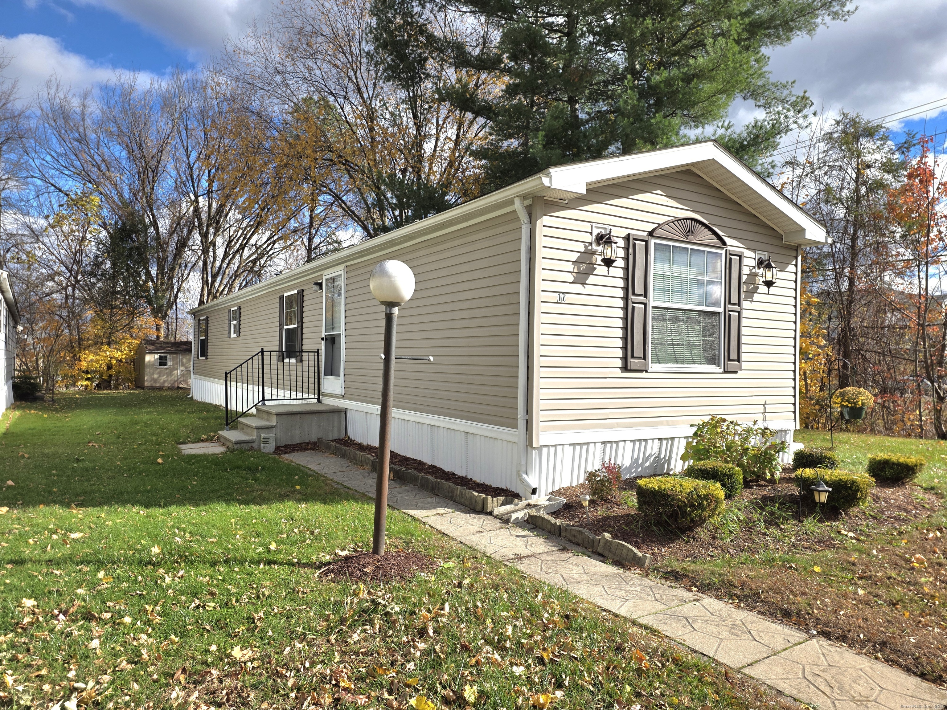 9 North Road East Windsor CT 06088