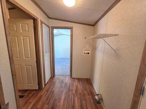 9 North Road East Windsor CT 06088