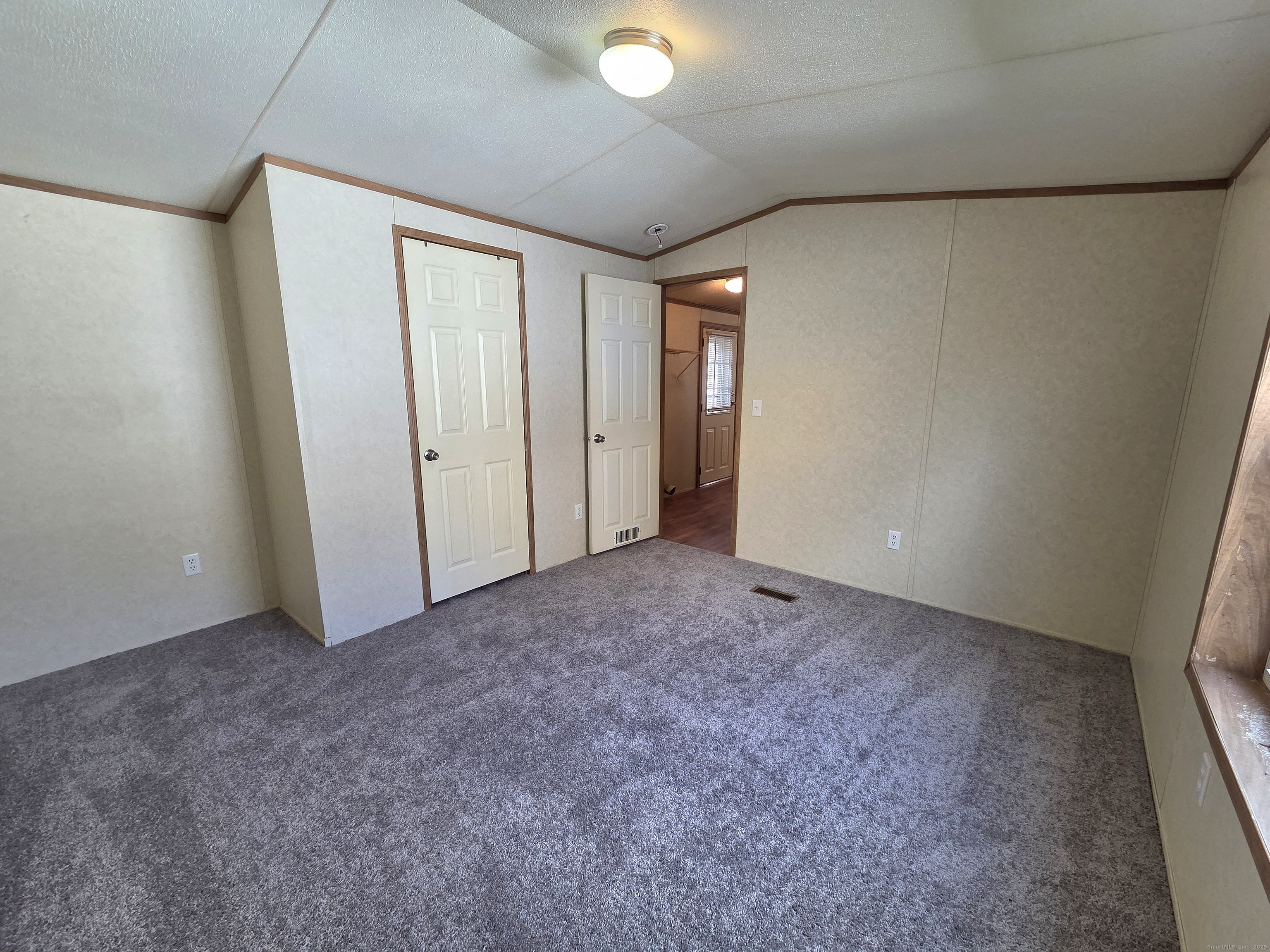 9 North Road East Windsor CT 06088