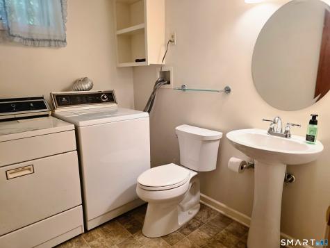 279 Gales Ferry Road Groton CT 06340