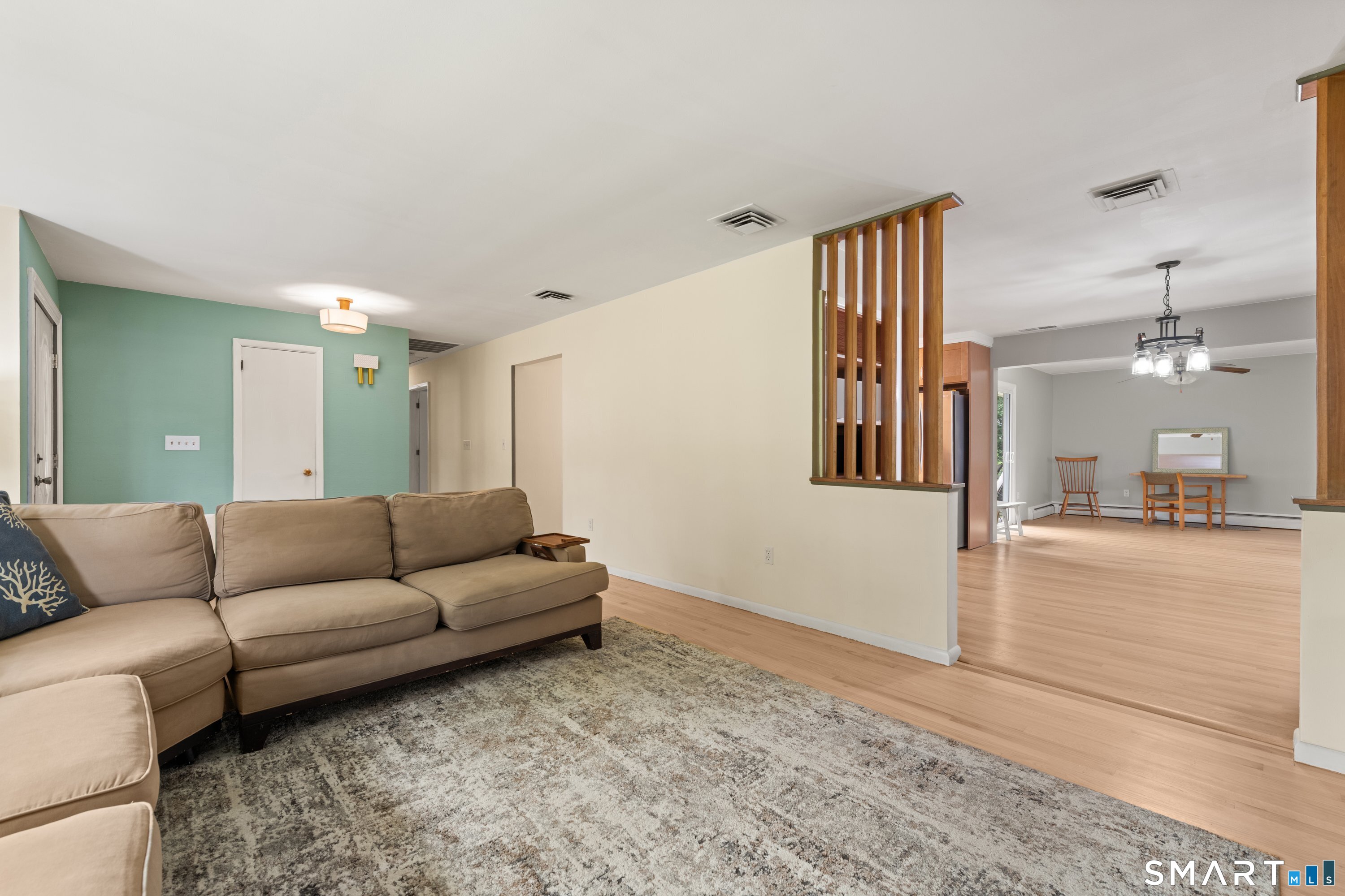 90 Meadowlawn Road Stratford CT 06614