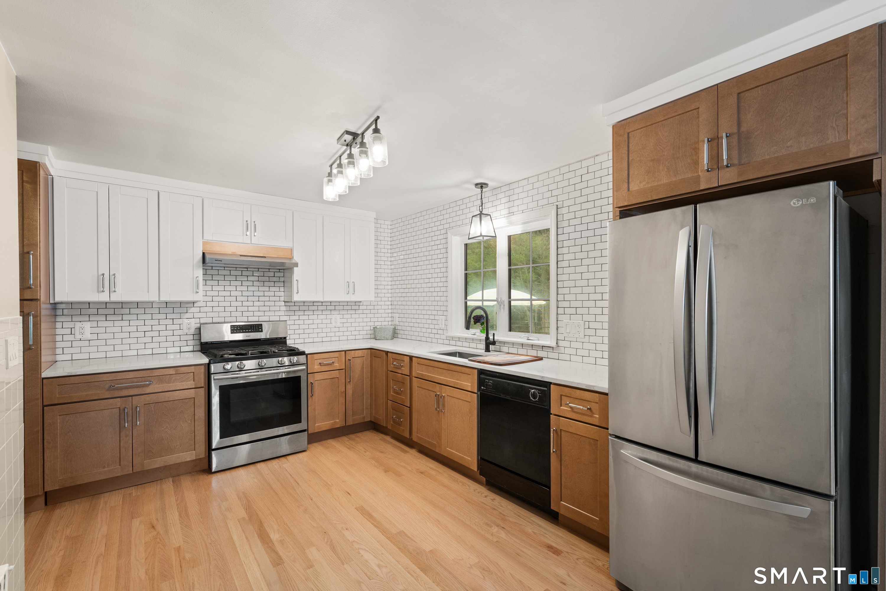 90 Meadowlawn Road Stratford CT 06614