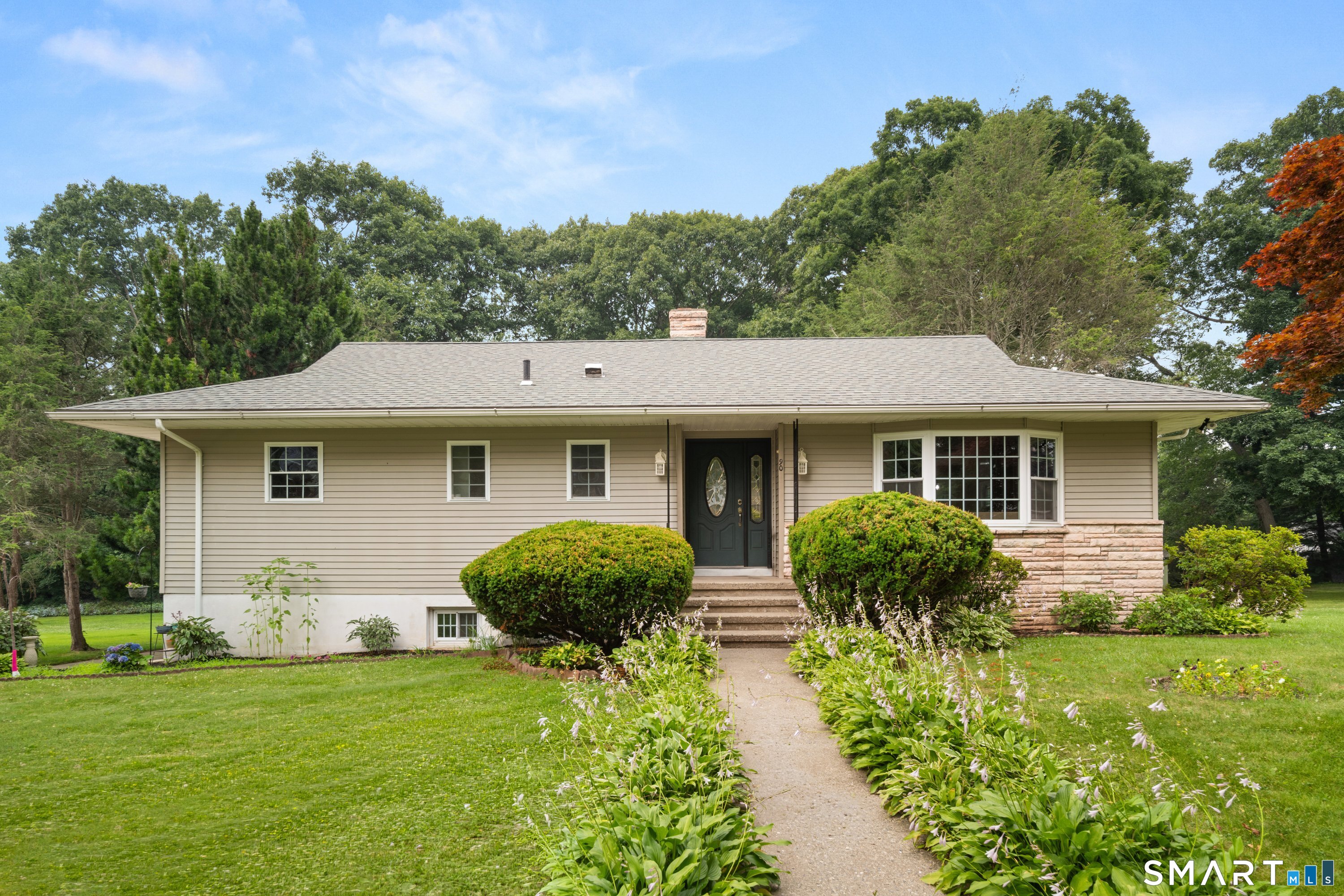 90 Meadowlawn Road Stratford CT 06614