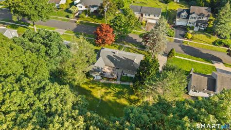 90 Meadowlawn Road Stratford CT 06614