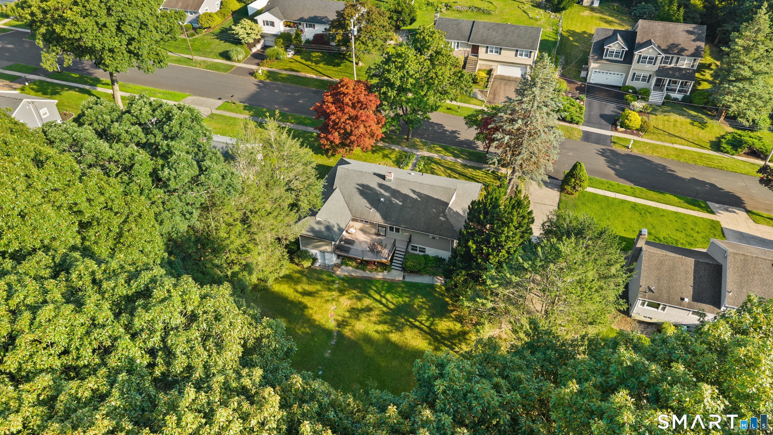 90 Meadowlawn Road Stratford CT 06614