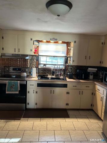 695 Tolland Street East Hartford CT 06108
