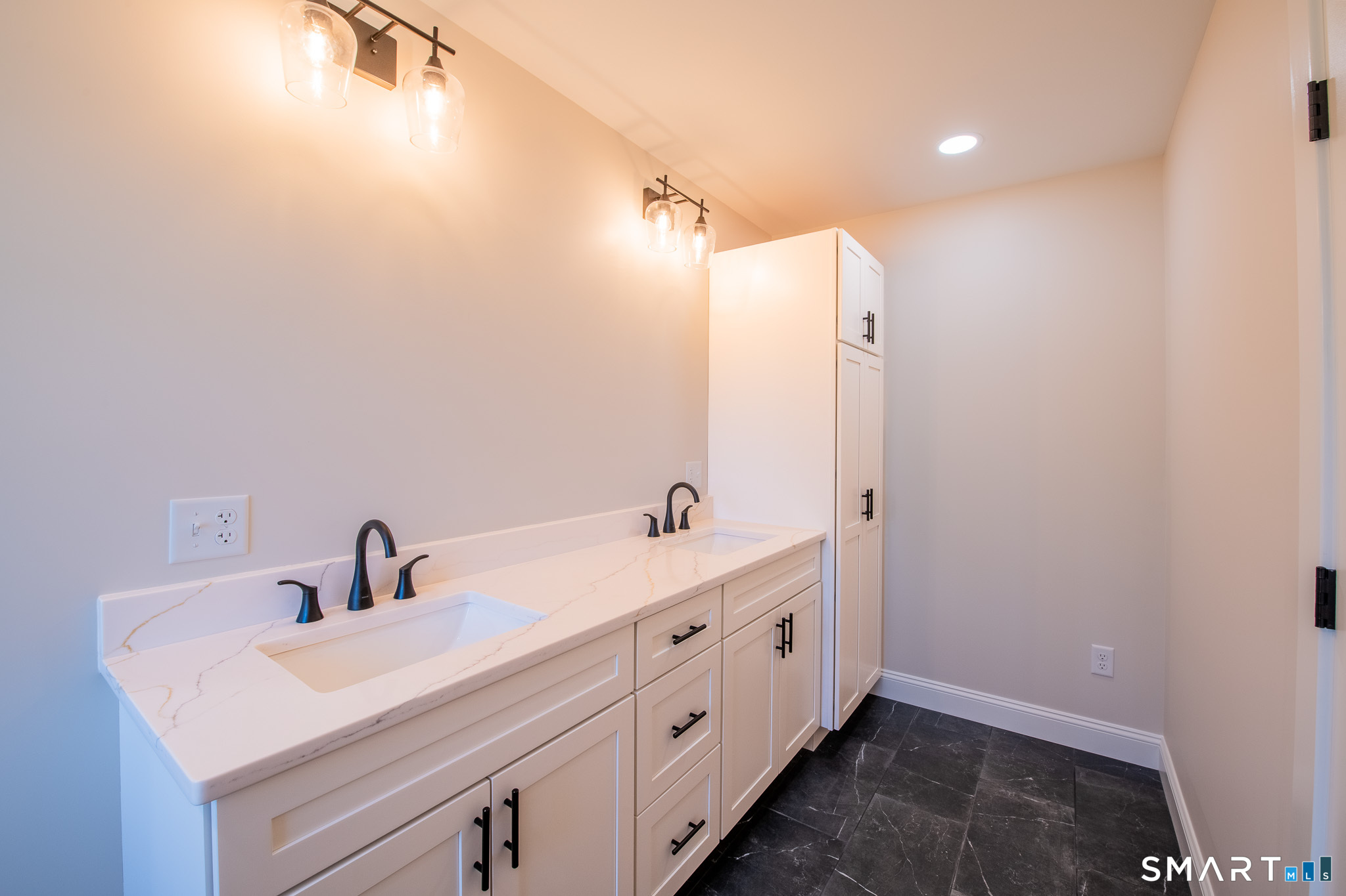 12 Stone House Drive Plainfield CT 06354