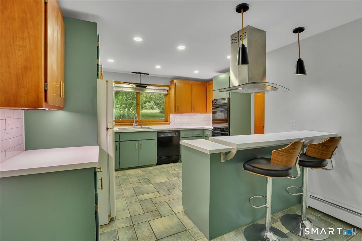 5 Tolland Avenue Vernon CT 06066