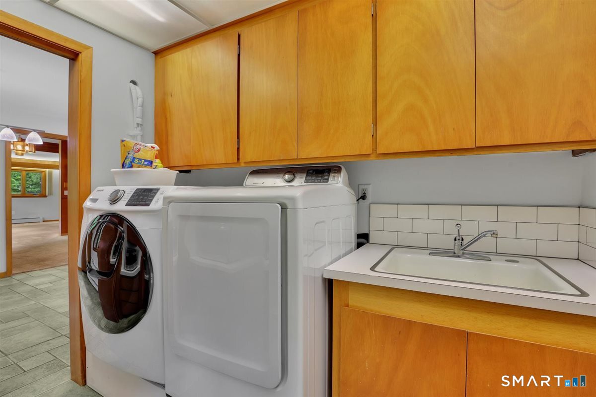 5 Tolland Avenue Vernon CT 06066