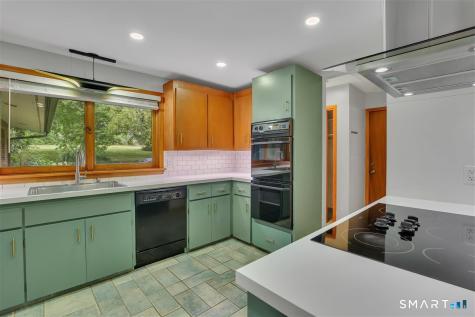 5 Tolland Avenue Vernon CT 06066