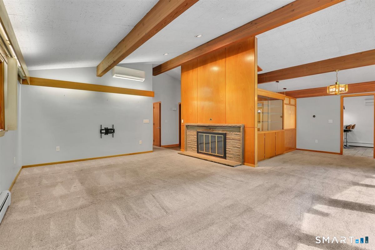 5 Tolland Avenue Vernon CT 06066