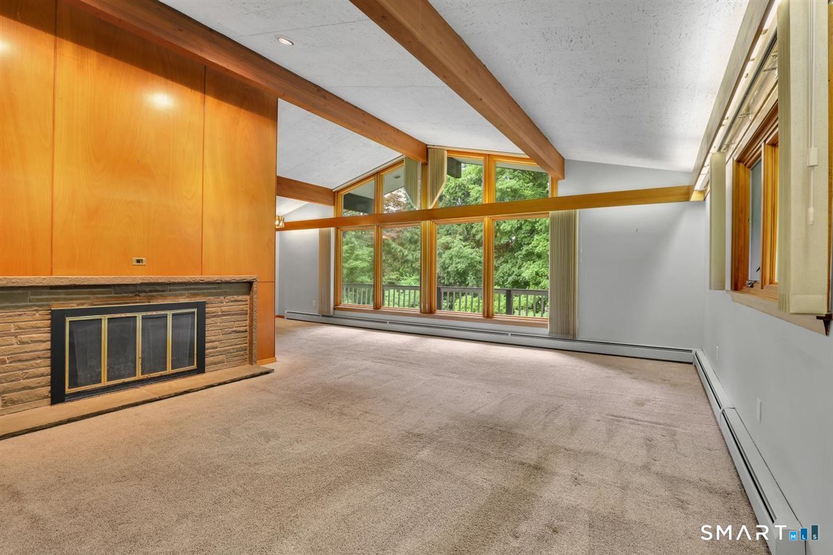 5 Tolland Avenue Vernon CT 06066