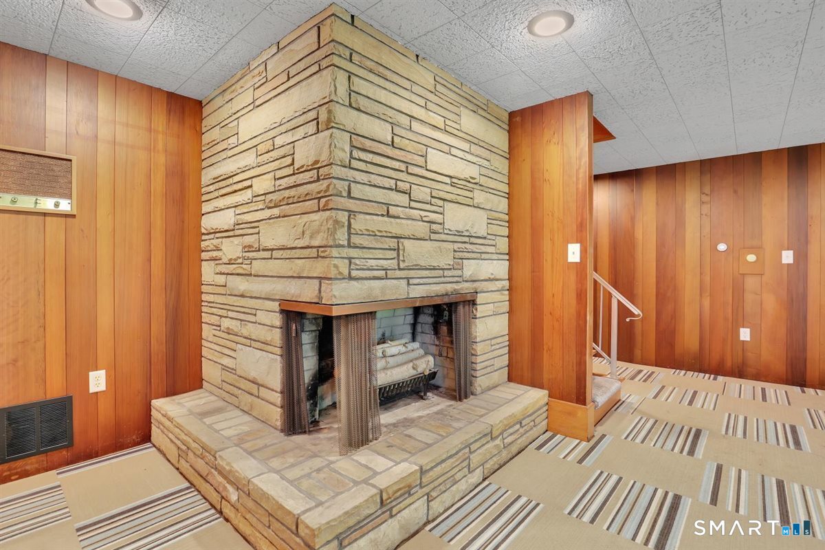 5 Tolland Avenue Vernon CT 06066
