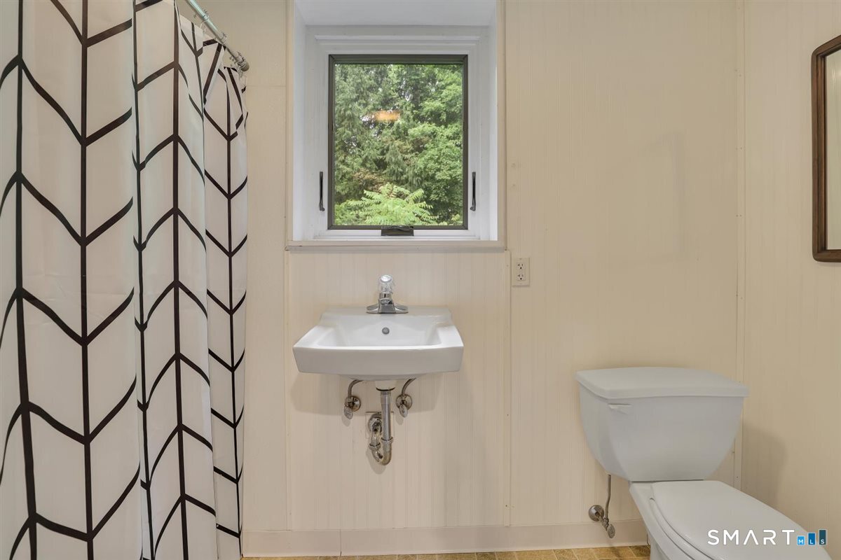 5 Tolland Avenue Vernon CT 06066