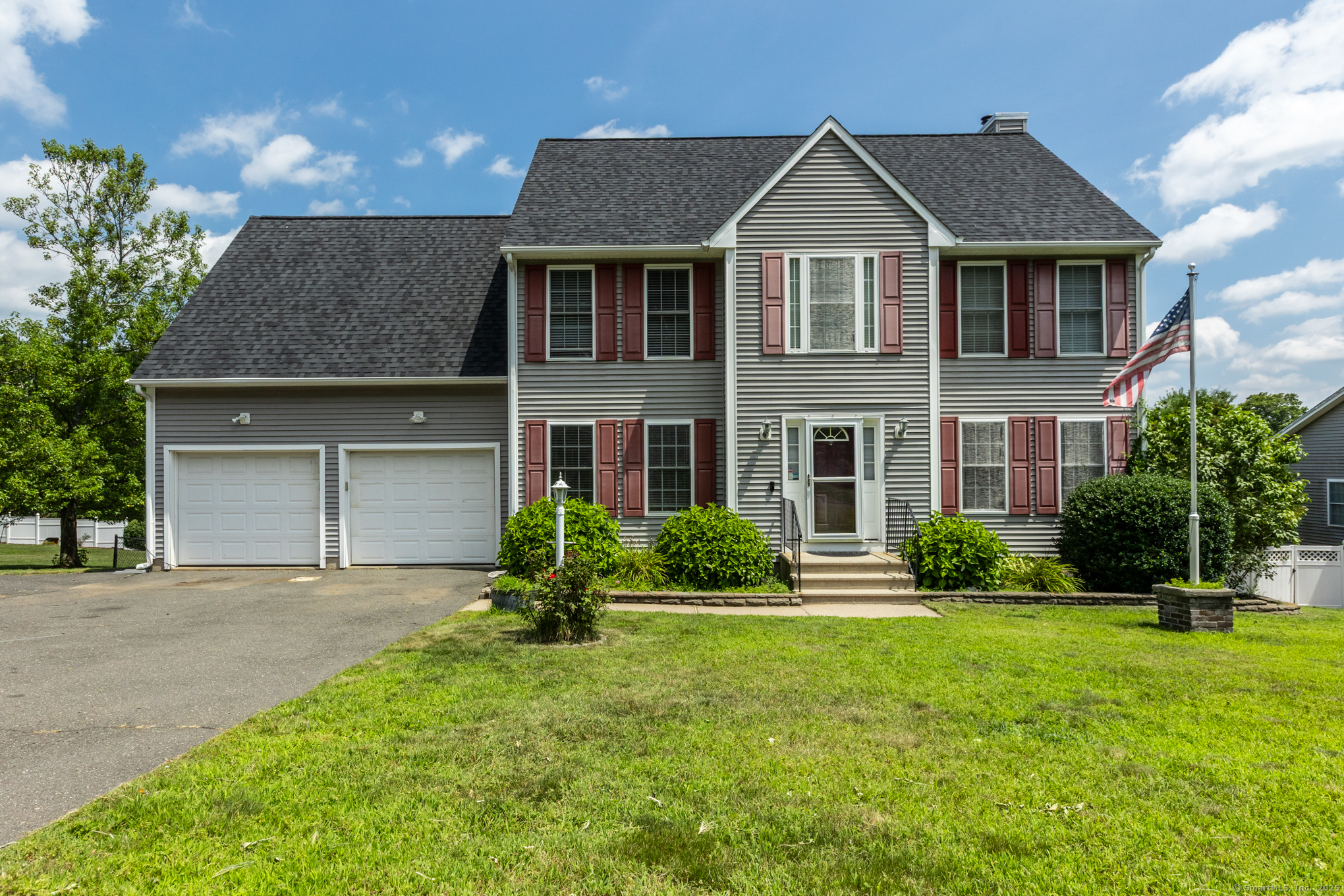 195 Wilderness Way Bristol CT 06010