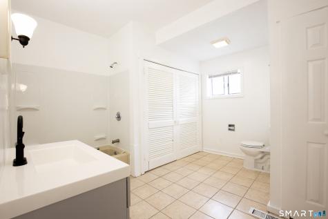 48 Bowen Street Hamden CT 06514