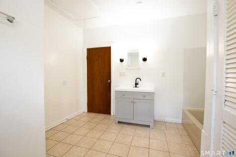 48 Bowen Street Hamden CT 06514