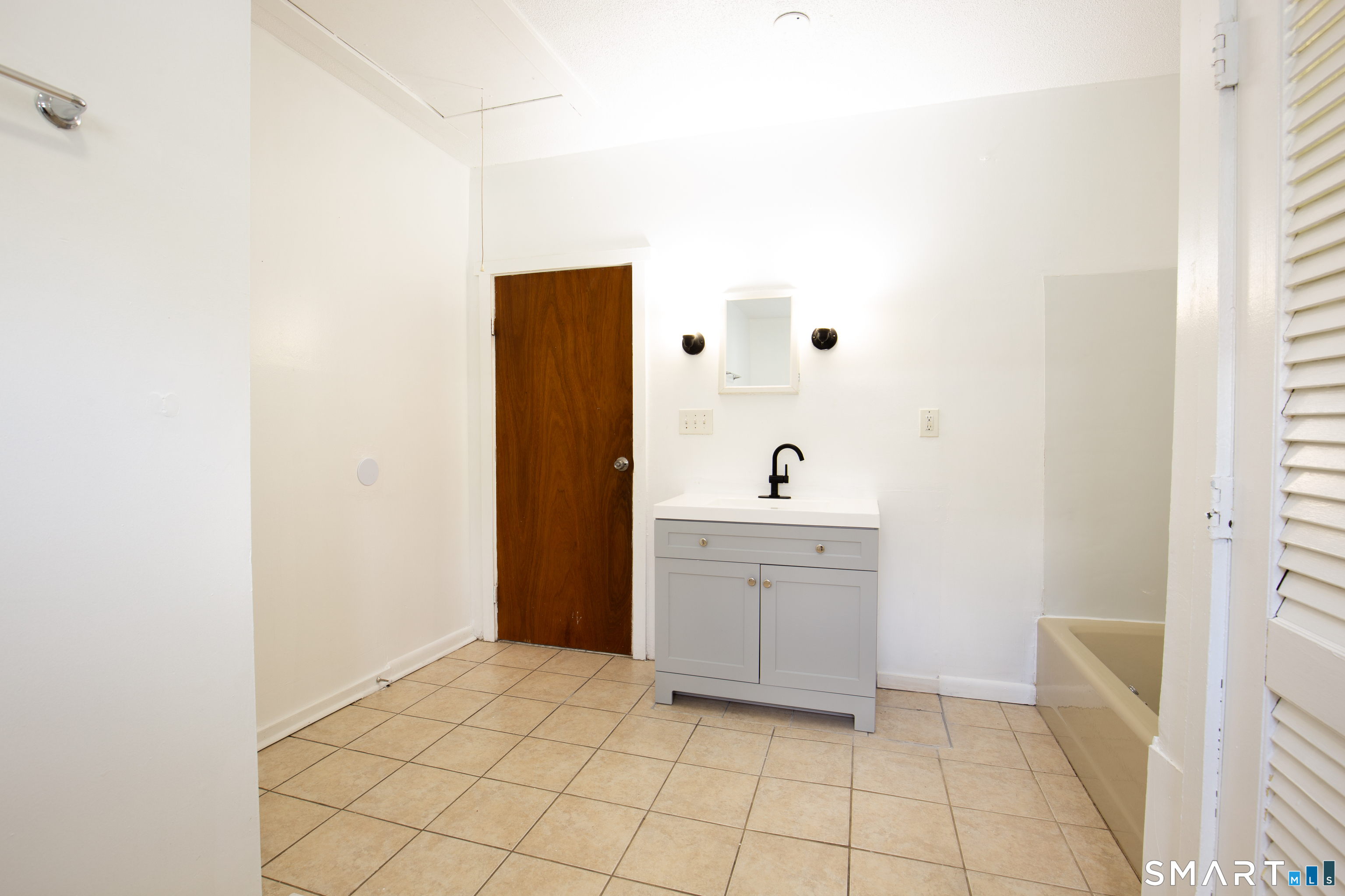 48 Bowen Street Hamden CT 06514