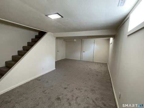 2 Edgehill Terrace Seymour CT 06484