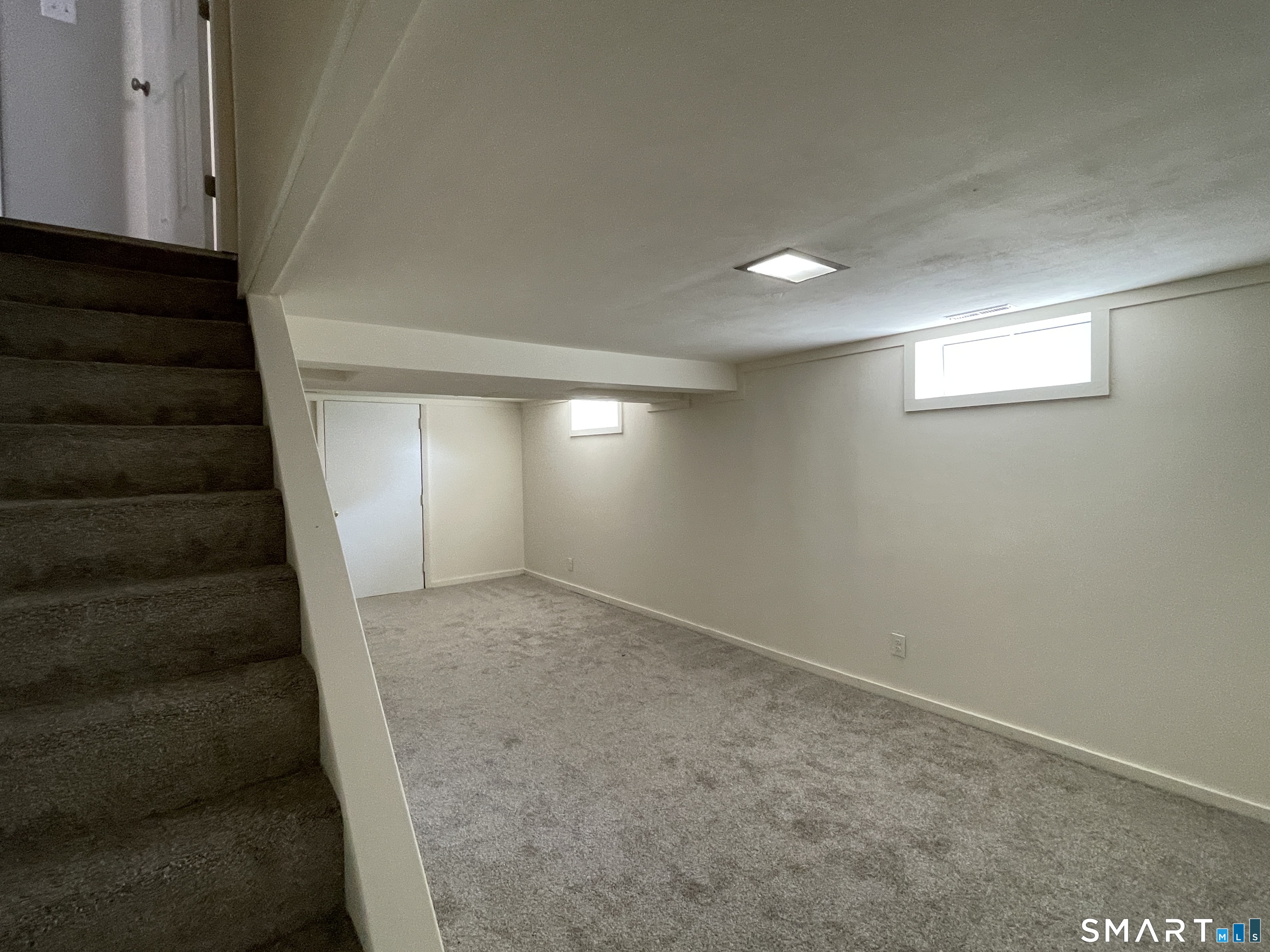 2 Edgehill Terrace Seymour CT 06484