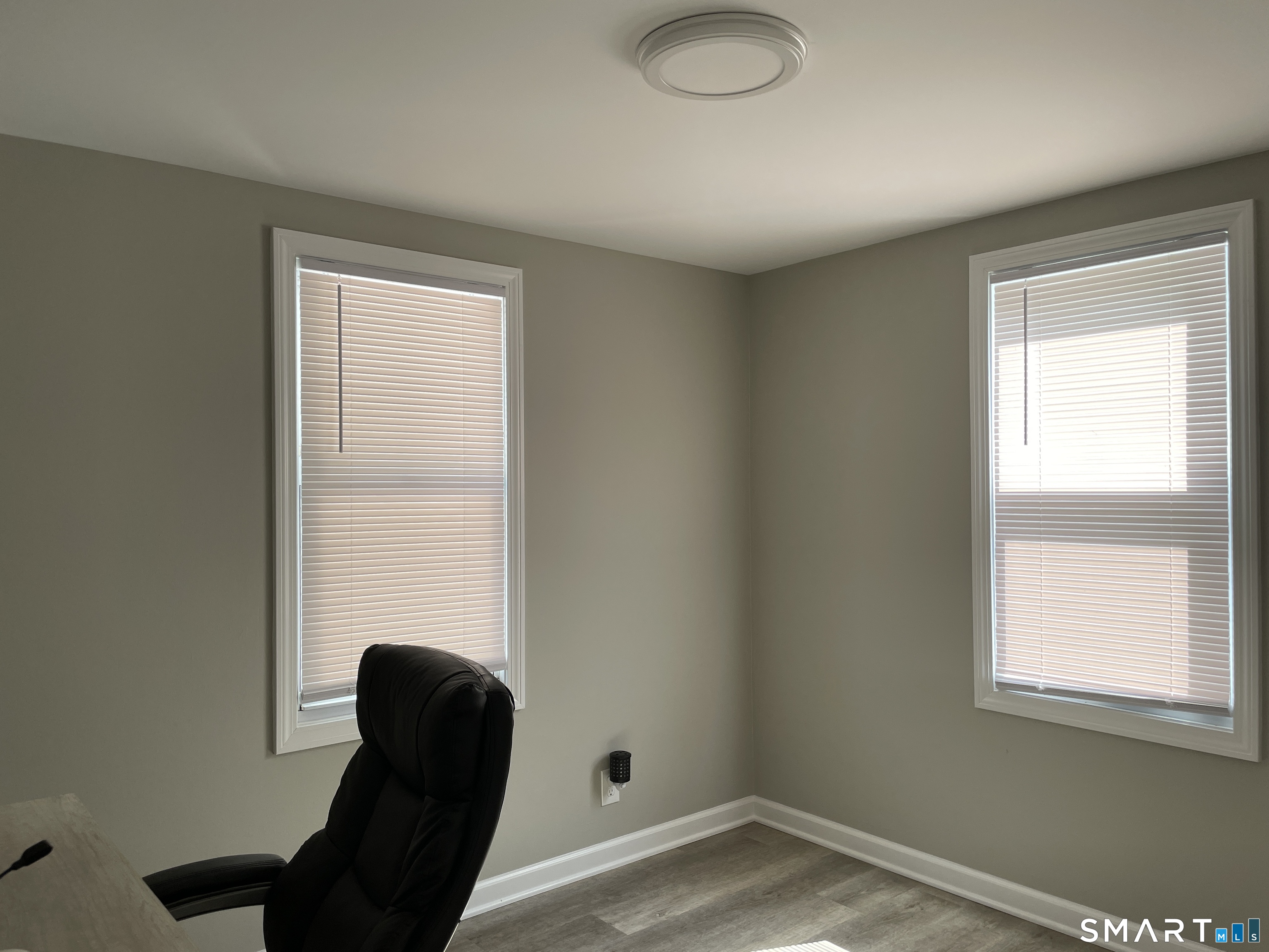 2 Edgehill Terrace Seymour CT 06484