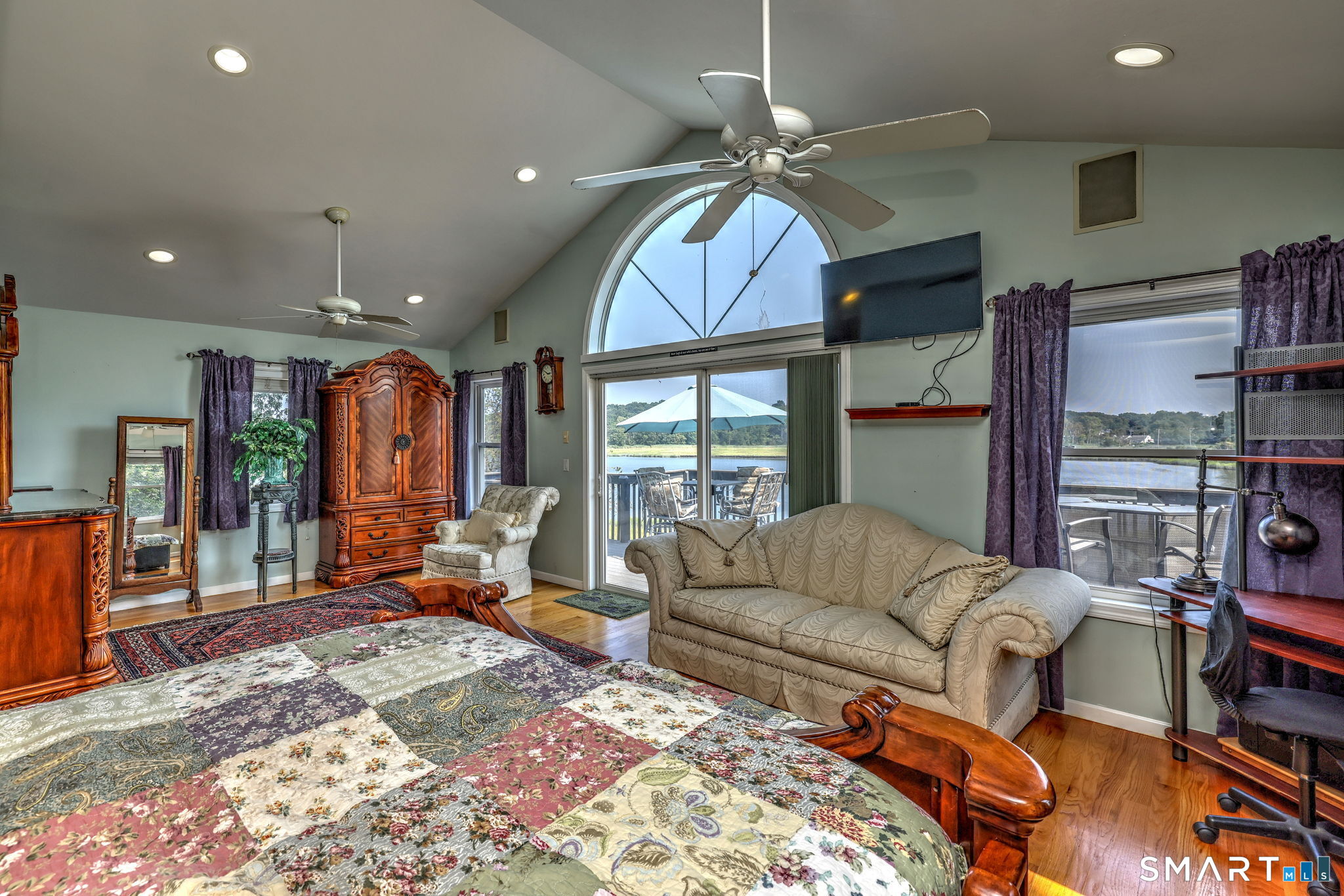 404 Buckingham Avenue Milford CT 06460