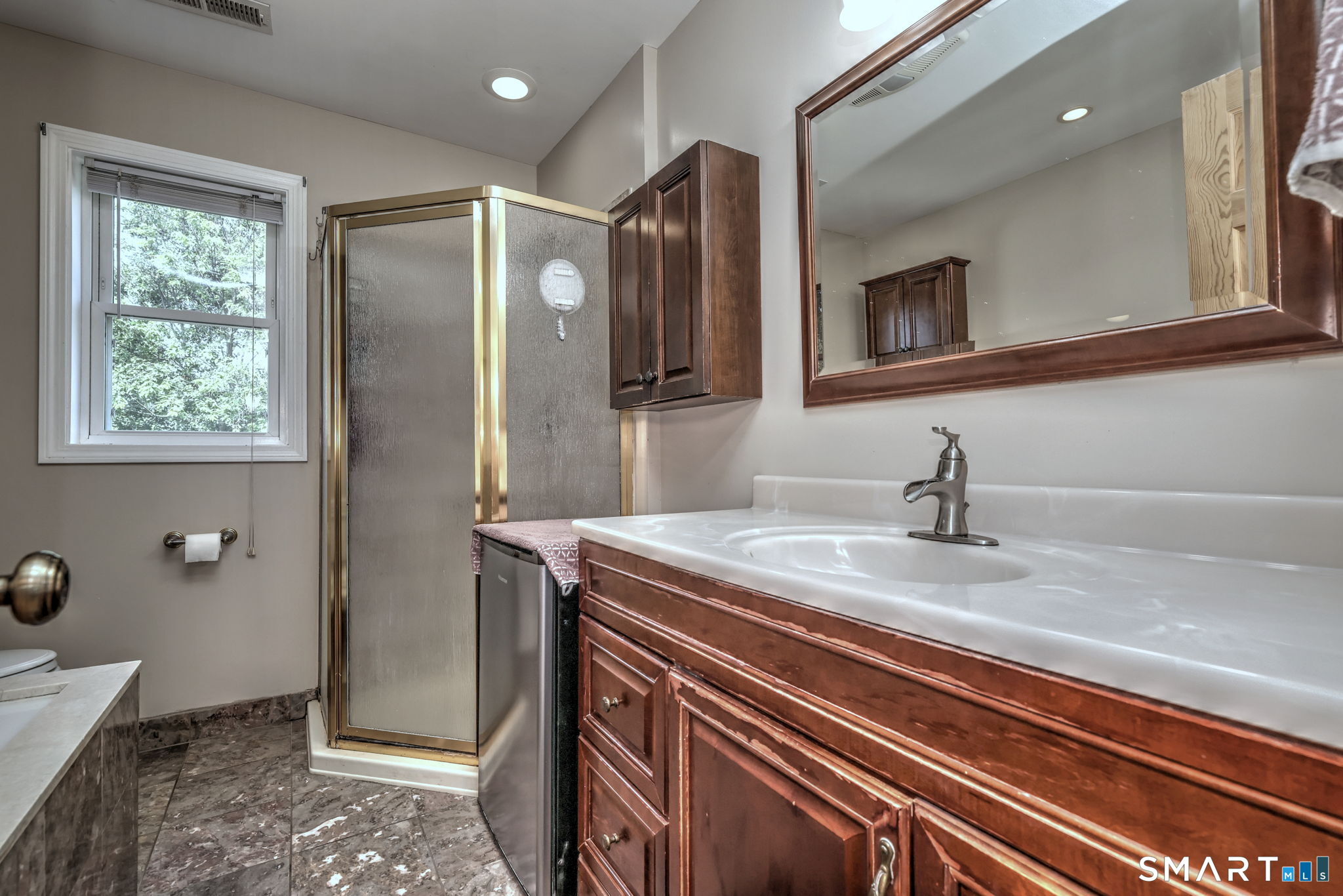 404 Buckingham Avenue Milford CT 06460