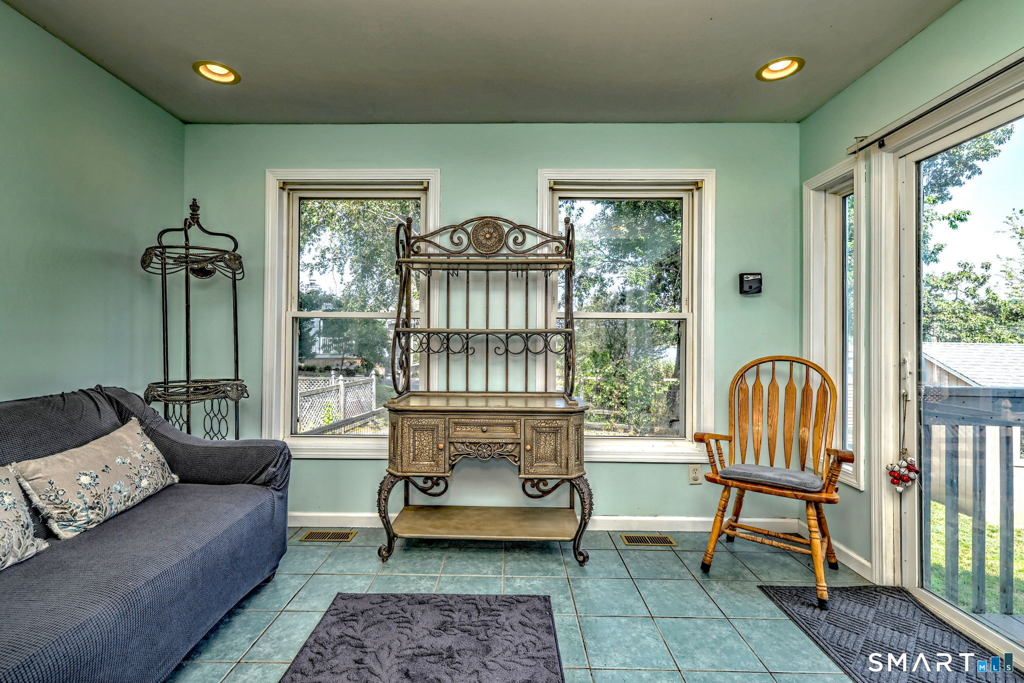 404 Buckingham Avenue Milford CT 06460