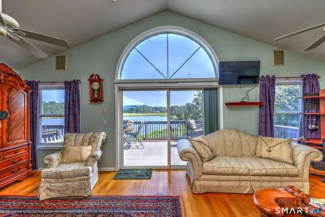 404 Buckingham Avenue Milford CT 06460