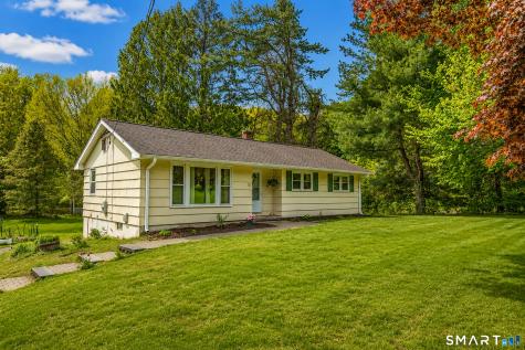 53 Shenipsit Street Ellington CT 06029